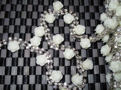 1 jarda 5/8" largura em tom prata strass e contas florais acrílicas marfim para você - Imagem 1 de 4