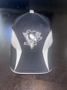 Pittsburgh Penguins NHL Reebok Stretch fit Hat Cap Black NEW Crosby Jagr Lemieux - Picture 1 of 7