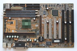 Slot 1 motherboard - Chaintech CT-6LTM - Intel i440LX - AGP PCI ISA - TESTED - Afbeelding 1 van 2