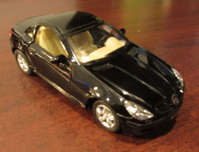 Mercedes-Benz SLK Class Diecast Pullback Toy Car Kinsmart 1/32 Scale Black - Image 1 of 2