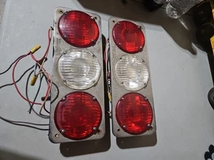 2 Original Vintage Signal Stat 1653y4 Tail Light Assemblies - Picture 1 of 4