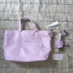 168 $ NEU Stoney Clover Lane klassische Beuteltasche Tasche Nylon Reißverschluss gold lila flieder E1 - Bild 1 von 6