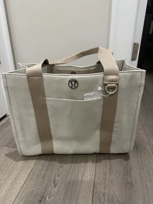 Bolso de Mano Lululemon Dos Tonos Lona 5L Mojave Bronceado/Ligero Foto 1 de 4