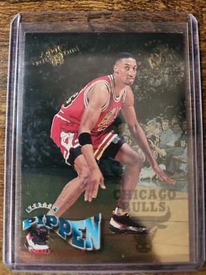 1994-95 Topps Stadium Club Scottie Pippen Super Skills Insert #15 Chicago Bulls - Image 1 of 2