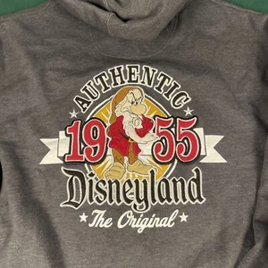 Disneyland Resort Hoodie Herren XL grau mürrisch 1955 durchgehender Reißverschluss Taschen bestickt - Bild 1 von 13