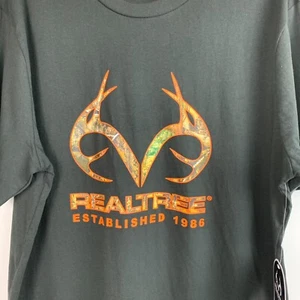 Realtree T-Shirt Black Pullover Crewneck Short Sleeve Camo Logo Trim (2 Szs) NEW - Picture 1 of 10