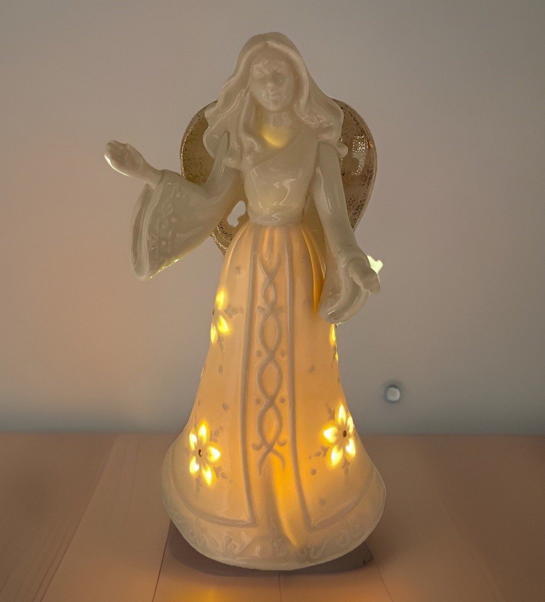 ybk❗️angel 3/4 Radiant Light Lit Angel Figurines 3-Piece Set – Lenox
