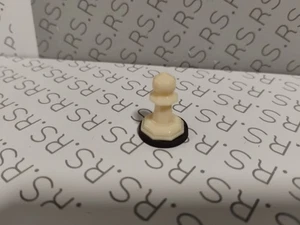 DRUEKE CHESS MAGNETIC MINI CHESS PIECE PAWN - Picture 1 of 2