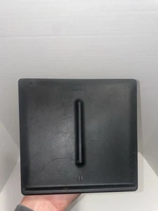 Chargeur sans fil Nomad Tesla Model 3 2017-2020, chargeur double téléphone testé - Photo 1 sur 7