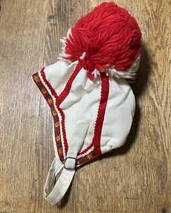 Vintage Child Baby Winter Hat Original by Skandia Large POM POM Red White - Picture 1 of 10