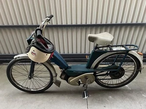 Peugot 102 Moped - Picture 1 of 4