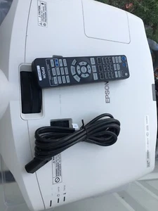 epson powerlite 5025ub PLEASE READ DESCRIPTION BEFORE BUYING - Picture 1 of 11