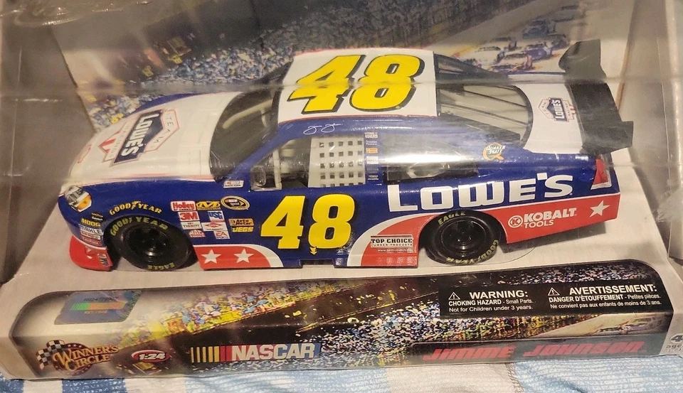 Jimmie Johnson #48 Impala SS 2010 Lowe's Kobalt Nuevo de Lote Antiguo 1/24 NASCAR  Foto 1 de 4