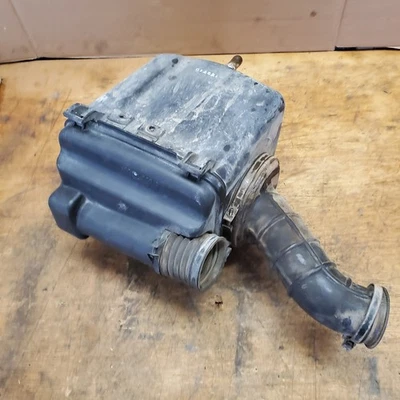 02 Suzuki 400 Eiger 4x4 caja de aire carcasa admisión caja de aire pantalla de filtro 13700-38F20 Foto 1 de 4