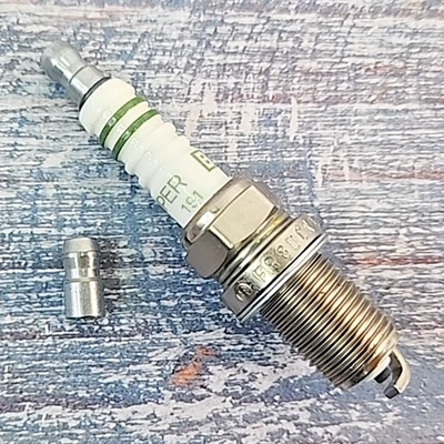 8pc Bosch Super 7557 FR8DCX For Dodge Chevrolet Jaguar Honda Copper Spark Plugs - Image 1 of 4