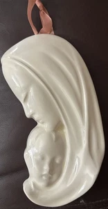 Vintage Mother & Child Wall Plaque White Ceramic Madonna Mary Jesus Christmas - Picture 1 of 4