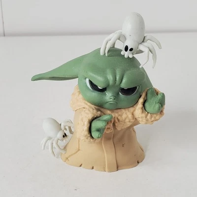 Figura Star Wars Bounty Collection Serie 4 #24 Grogu Arañas Halloween Bebé Yoda Foto 1 de 4