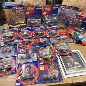 Winner's Circle 1:64 diecast lot 26 NASCAR cars collection Peanuts, Jeff Gordon - Picture 1 of 7