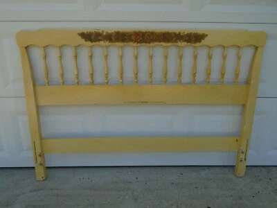 Hitchcock Cabecero Tamaño Completo Cosecha Estampada Doble Regencia Corto Queen Boho Foto 1 de 4