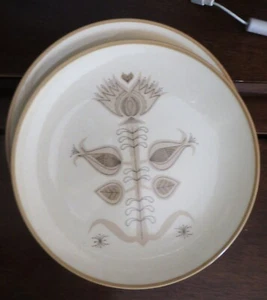 2 Vintage Franciscan Earthenware SPICE Dinner Plates 9 1/4” - Picture 1 of 1