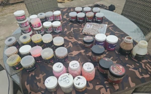 Job Lot Pop Ups/Wafters/bottom baits MAINLINE/DNA/STICKY PLUS Used Carp Fishing - Picture 1 of 16