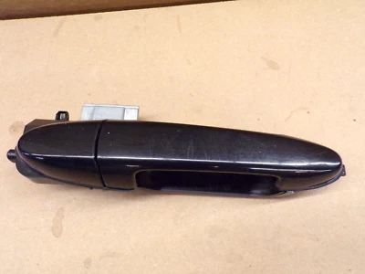 2007 mercury mariner door handle ( pass. front ) 2002-2007 ford escape - Image 1 of 3
