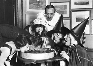 1928 Halloween Adults bobbing for in Witches costumes 8 x 10 Photograph - Picture 1 of 1