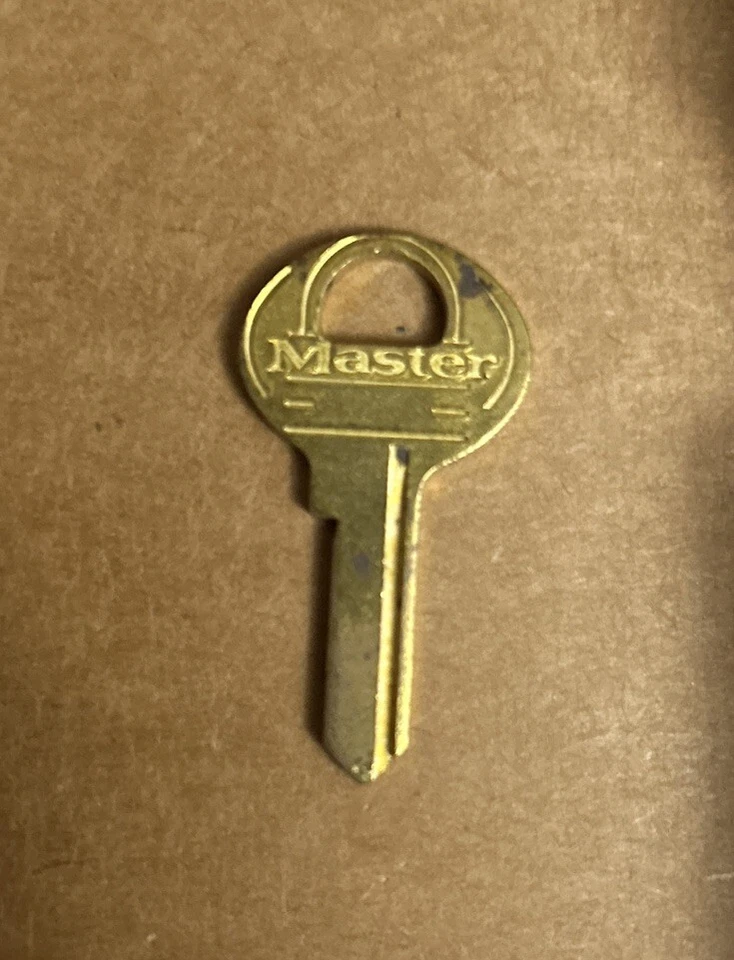 *QTY 50*Master Lock K7 Key Blanks For Padlocks 7, 8, 90, 97, 716, 719 & More. BC - Image 1 of 3