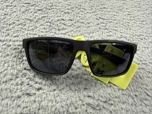 All In Motion Men's Surfer Shade Rubberized Sunglasses Polarized Lenses - Black - Picture 1 of 4