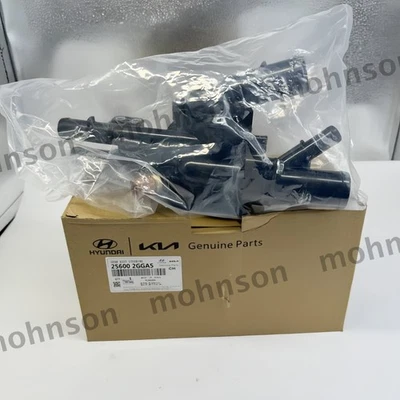 256002GGA5 Thermostat Housing for 2011-2019 Kia Hyundai Sonata Santa Fe 2.4L GDI Foto 1 de 4
