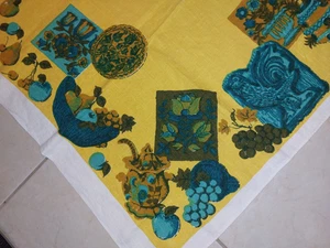 Vtg Cotton/Linen Tablecloth Country Farmhouse Yellow Teal Blue 49" x 63" VGC - Bild 1 von 5
