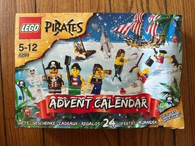 Lego 6299 PIRATES ADVENT CALENDAR 2009 Mermaid Sawfish Monkey *RETIRED* DENTED