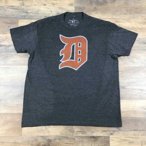 Detroit Tigers T-Shirt Men’s Large MLB Baseball Short Sleeve Vintage Wash Adult Cover