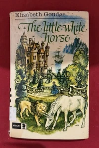 The Little White Horse Book Paperback Retro Vintage 1971 (Lot 1120) - Bild 1 von 7