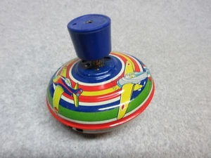 1950's FLYING PLANES Tin Litho SPINNING TOP PP Co "Flying Saucer Top" USA - Picture 1 of 5