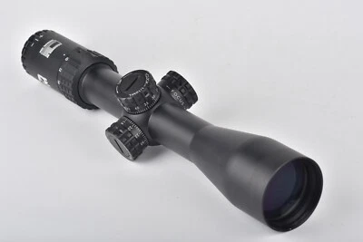 ADE 4-16X44 SFP Riflescope with 30mm Tube + Throw Leveler + Scope Mounting Rings - Image 1 of 4