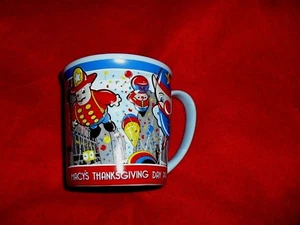RARE 2007 MACY'S THANKSGIVING DAY PARADE 3D EMBOSSED MUG EXCLUSIVE & EXCELLENT - Picture 1 of 5