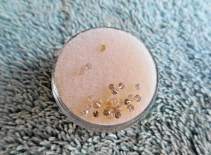 ONE LOOSE 0.03 CARAT 3 POINT 2.0 mm. ROUND GENUINE DIAMOND. - Picture 1 of 5