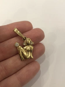 Colgante Pierre Lang PL dorado joyería de moda dama - Imagen 1 de 5