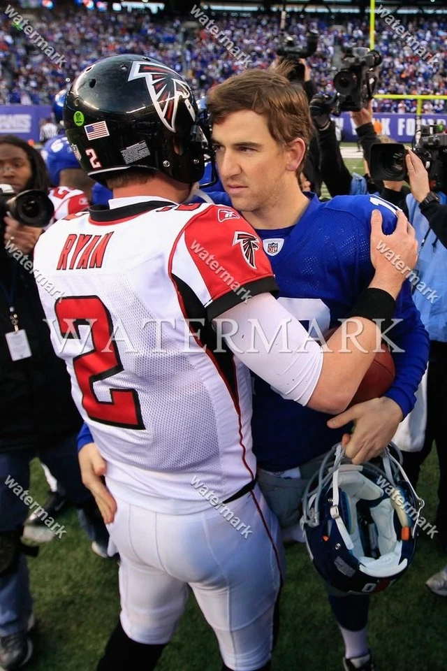 Foto EN965 Eli Manning Giants - Matt Ryan Falcons 8x10 11x14 16x20 Foto 1 de 1