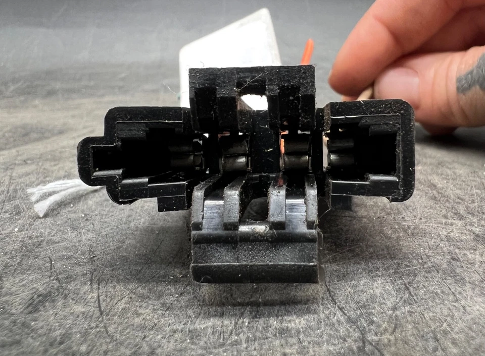 Arnés de cableado coleta módulo de control climático Oldsmobile Delta 88 1977-1984 OEM Foto 1 de 4