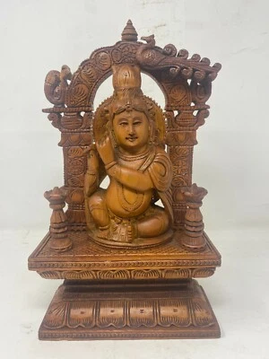 Antigua estatuilla de madera finamente tallada del dios hindú Krishna pavo real templo carro  Foto 1 de 4