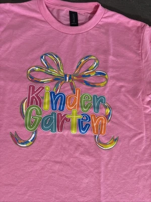 Gildan-Camiseta-Mezcla Seca-Juventud Mediana-Kindergarten-NUEVA SIN ETIQUETAS-Nunca Usada Foto 1 de 3