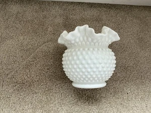 Vintage Fenton White Milk Glass Hobnail 5.5 Inch Rose Bowl Vase - Picture 1 of 4