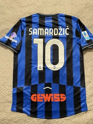 Maglia Atalanta Samardzic Versione Fan Patch Gomma Serie A Taglia L - Immagine 1 di 4