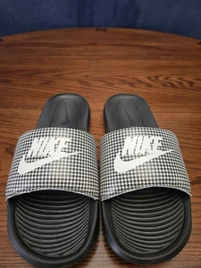 Nike Victori One Print Women's Slides Size 12 Black/White CN9676 009 - Picture 1 of 9