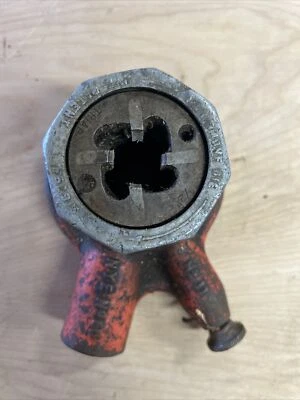 Toledo 1/2" Pipe Threader No. 11 1752915 - Image 1 of 2