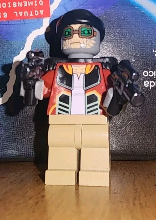 Minifigura Lego Star Wars Hondo Ohnaka SW0246 - Imagem 1 de 4