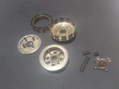 GENUINO HONDA CB650 Z RC03 CONJUNTO EMBRAGUE COMPLETO Foto 1 de 4