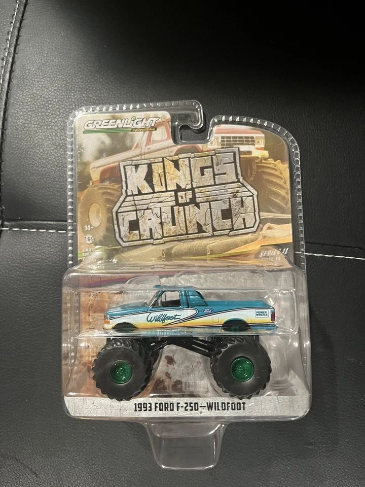 Greenlight Ford F-250 1:64 Monster Truck - Green (23893NX)